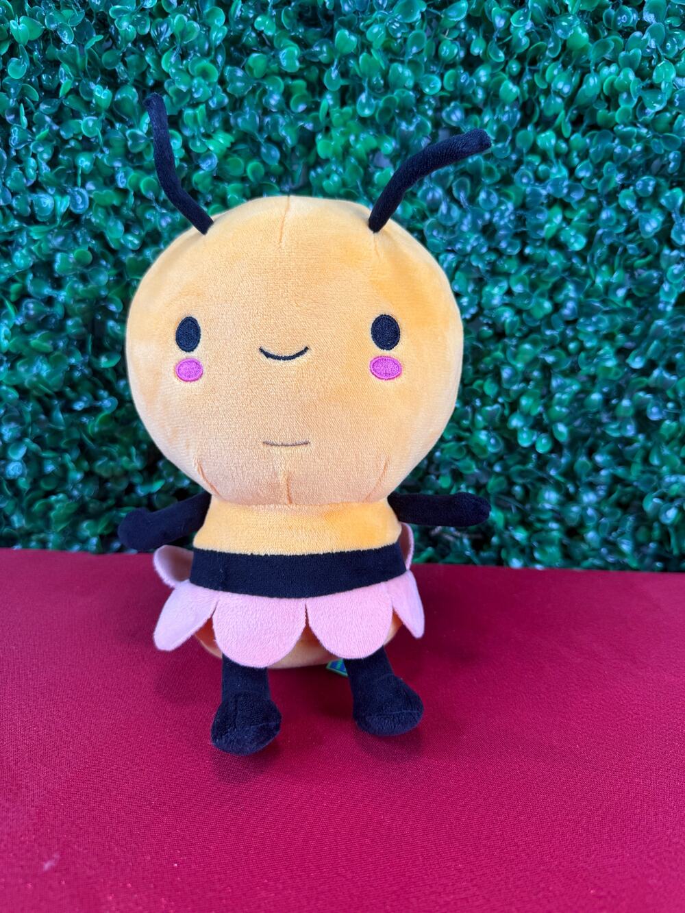 Makeship Wawawiwa Bee Plush Limited Edition Andrés J Colmenares Rare